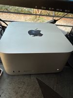 Apple Mac Studio - M2 Max, 32GB RAM, 512GB SSD